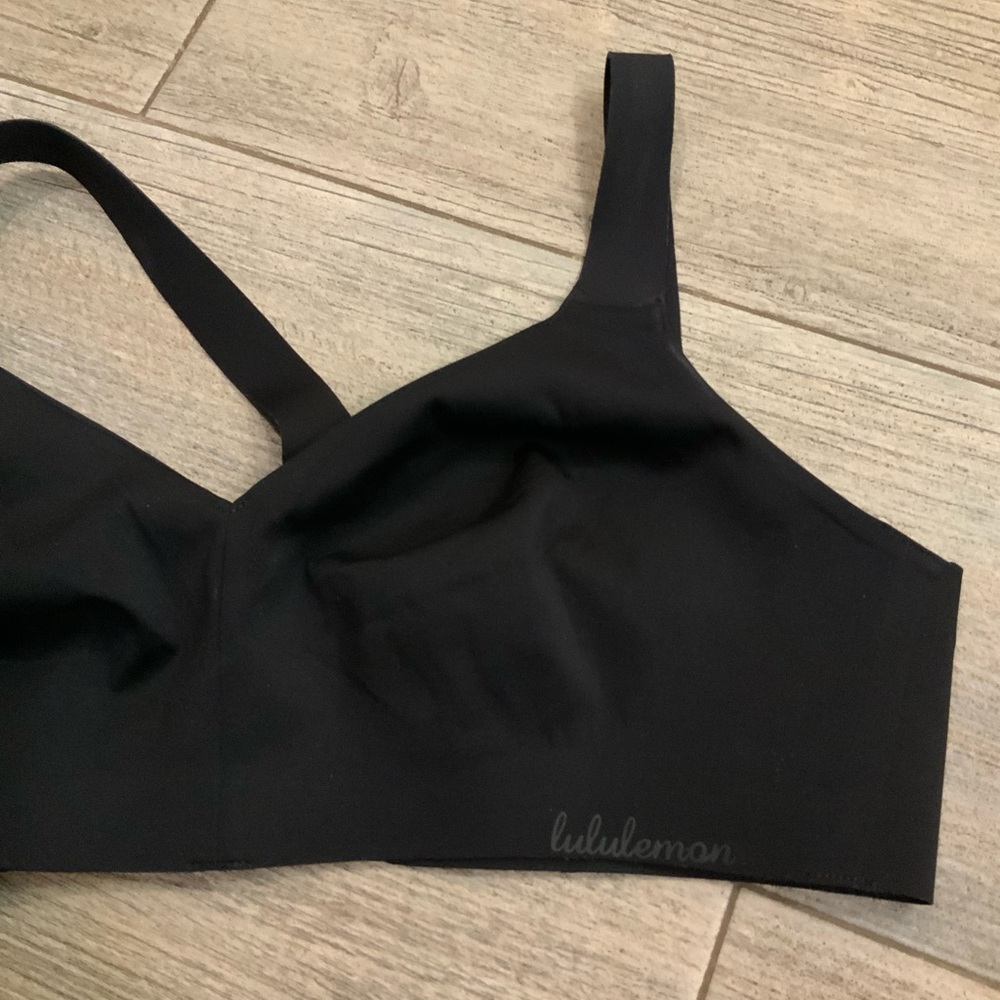 LULULEMON Clasp bra